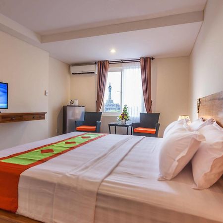 มาฮัตมา เรสซิเดนซ์ Hotel เดนปาซาร์ ภายนอก รูปภาพ