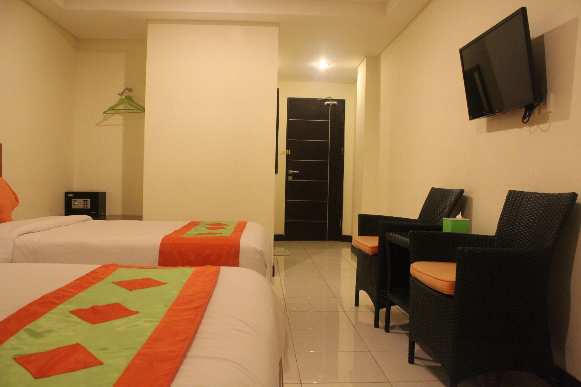 มาฮัตมา เรสซิเดนซ์ Hotel เดนปาซาร์ ภายนอก รูปภาพ