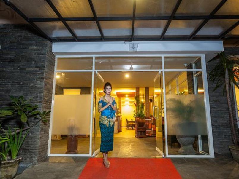 มาฮัตมา เรสซิเดนซ์ Hotel เดนปาซาร์ ภายนอก รูปภาพ
